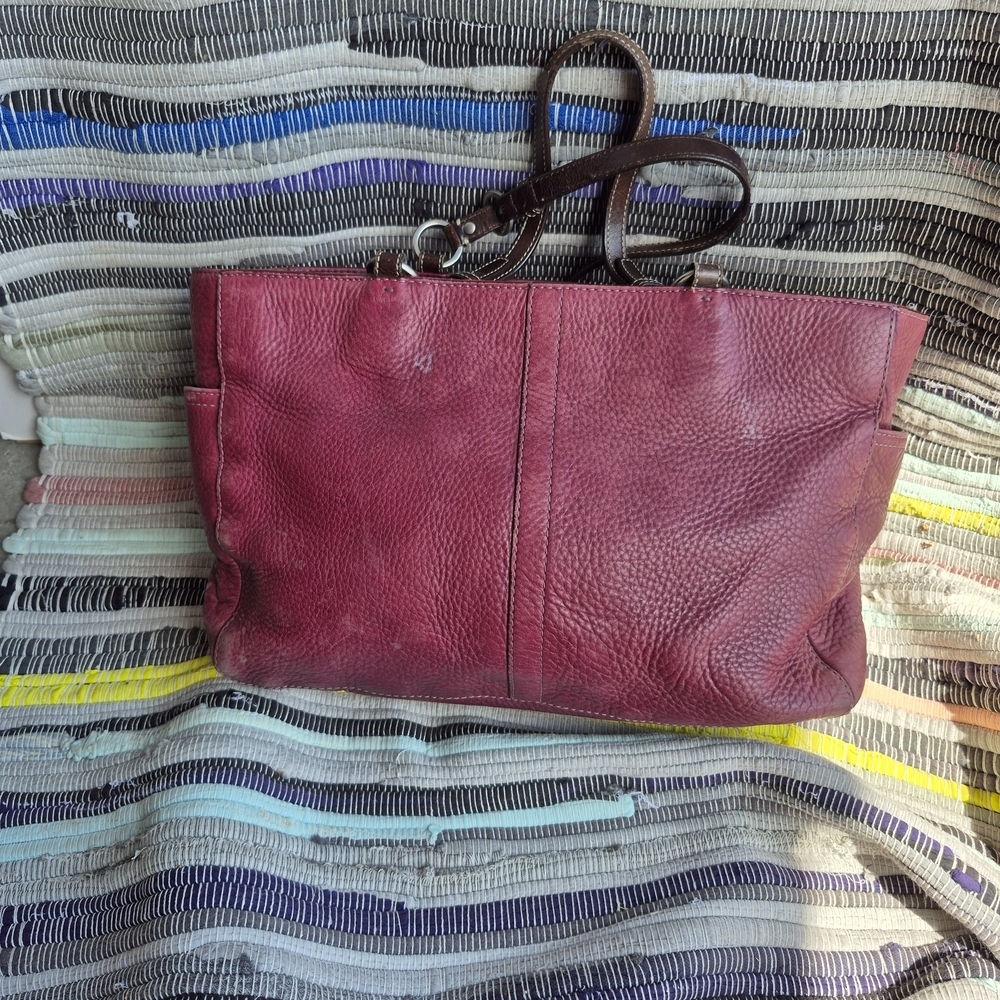 Coach Hamptons Berry Pebbled Leather Tote Bag F11347 Y2K Whimsigoth Shoulder Bag - Picture 4 of 9